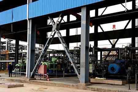 肯富來火炬氣回收機(jī)組在延長石油集團(tuán)使用現(xiàn)場(chǎng)