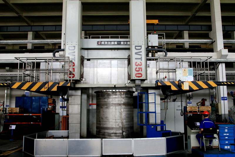 DVT350X3X40P-NC數(shù)控雙立柱式車床